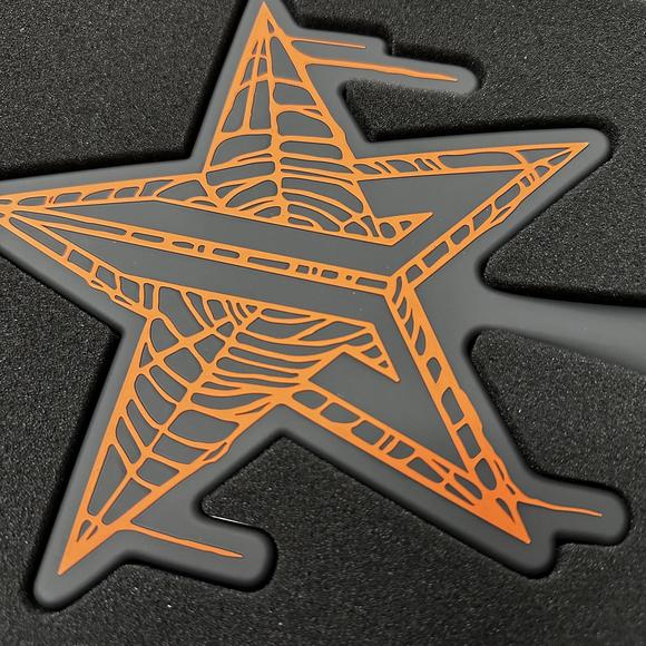 NIB Jeffree Star Limited Edition Halloween Spider Web Hand Mirror OS - Picture 7 of 8